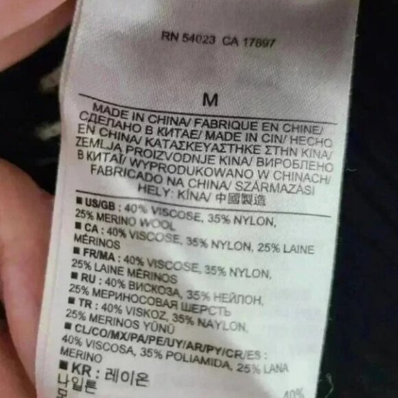 Banana Republic black/grey boxy sweater size M - Picture 9 of 9